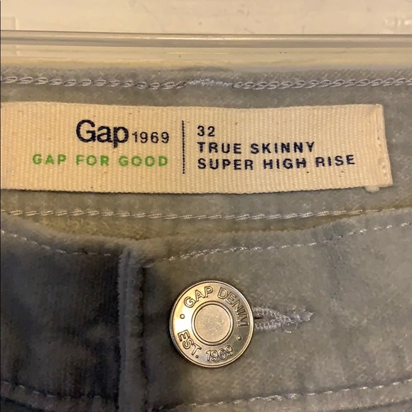 Gap women’s size 32 skinny pants - Picture 2 of 5